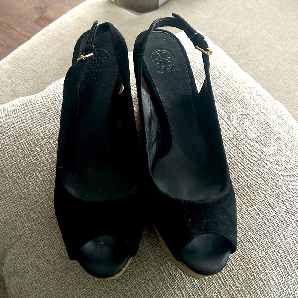 New condition without box Tory Burch suede platform sling back.